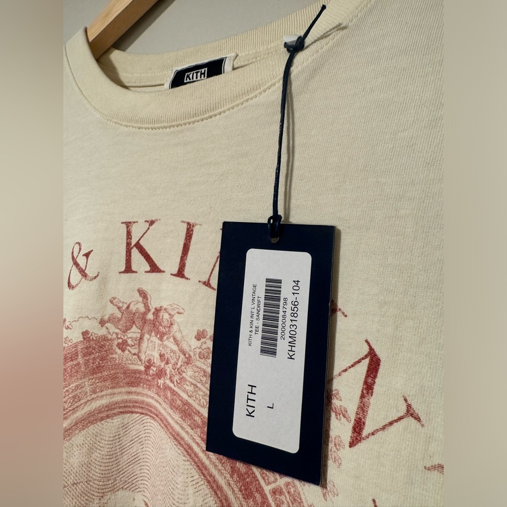 Kith & Kin Exclusive Tee - Picture 4 of 5